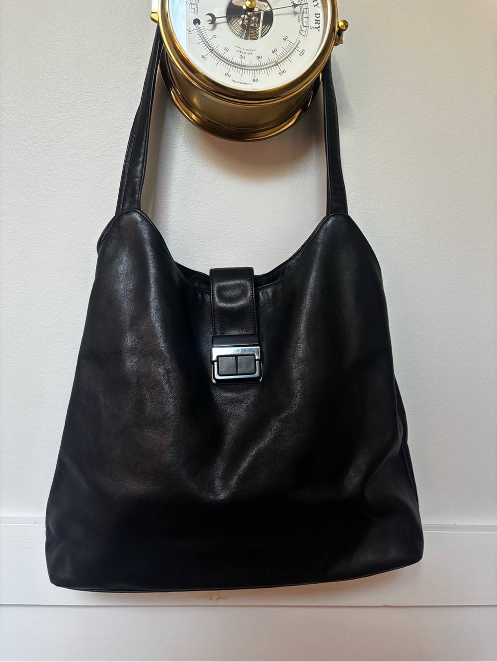VTG, Y2K Maxx New York (Maxx NYC) slouchy black leather hobo shoulder bag.
